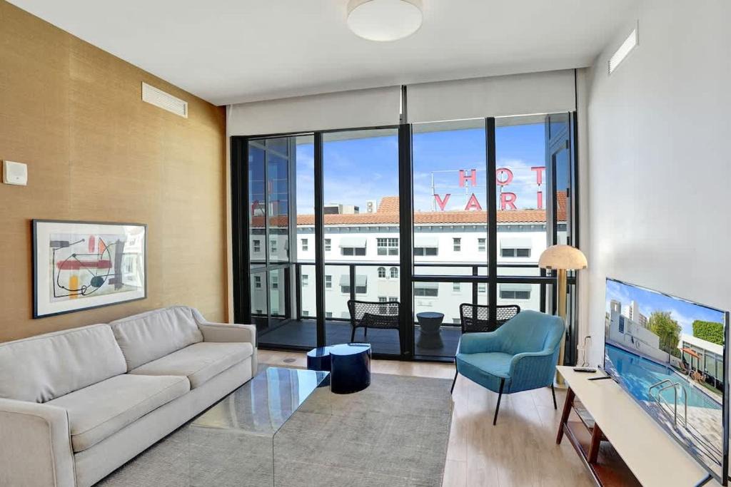 West Avenue House | 17WEST Spacious 2BR Apartment with Balcony 508