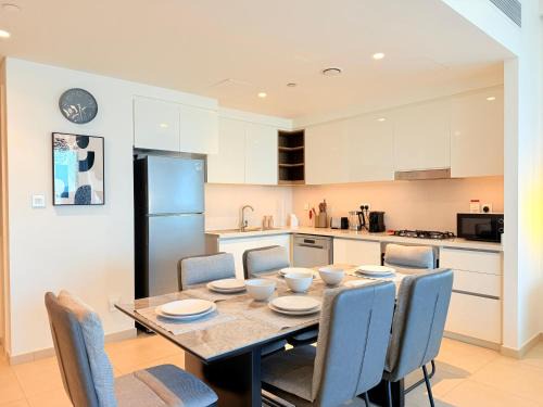 Za'abeel 2 Apartment | 2 bedroom apartment infront of Dubai mall by Aventine homes
