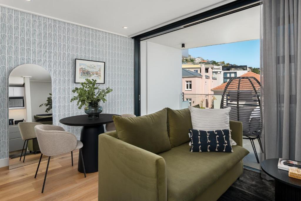 Bantry Bay Apartment | 7 on Bantry Apartments