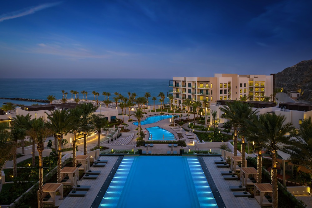 Sharm Hotel | Address Beach Resort Fujairah