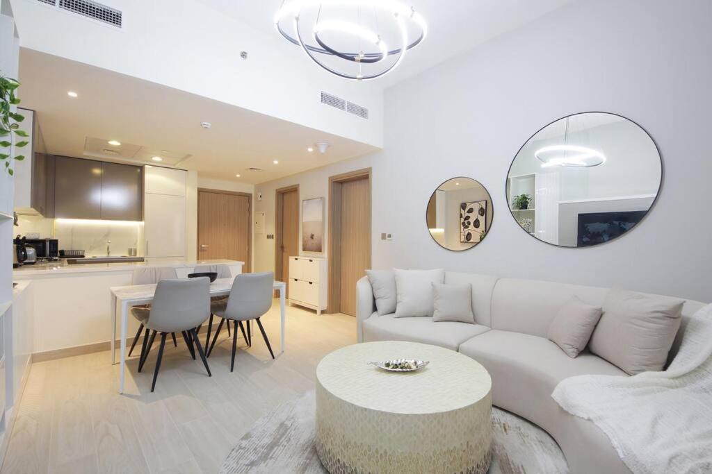 Nad Al Sheba Apartment | Ahlan Holiday Homes One Bedroom Apartment in Meydan Azizi Riviera
