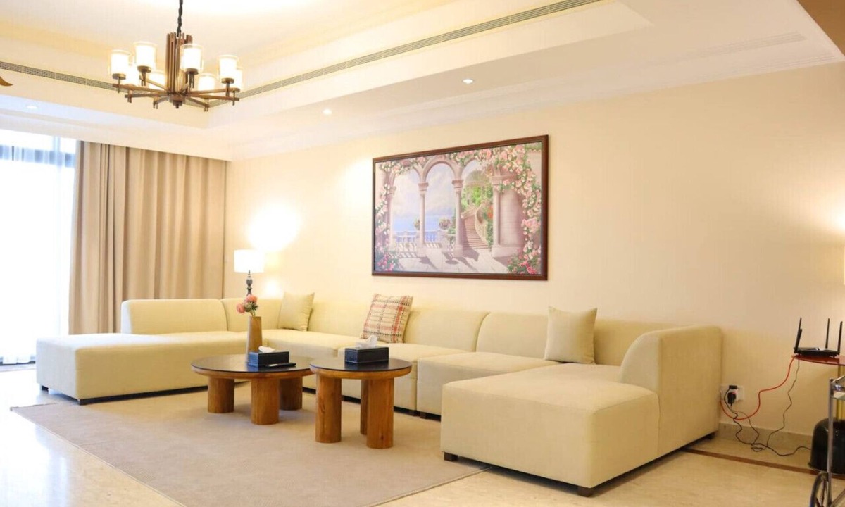 Abu Dhabi City Center Apartment | Al Raha Luxe: Your 3BR Retreat on Corniche