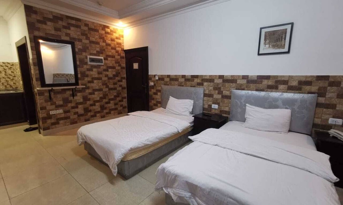 Al Jubeiha Hotel | AlFyyad Hotel