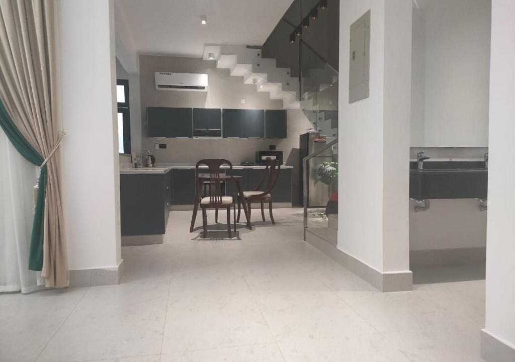 Barka Villa | Alpha Holiday Home