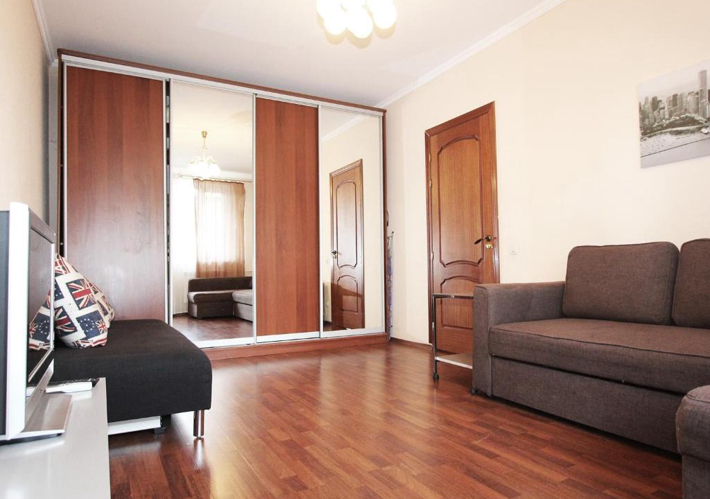 Losinoostrovsky District Apartment | ApartLux Yaroslavskaya