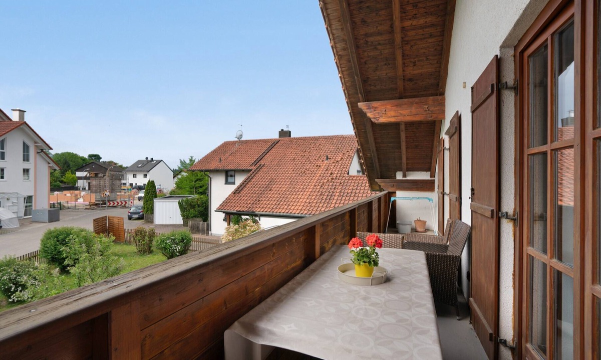 Furstenfeldbruck District Apartment | Apartment 'Village Idyll' with Balcony and Wi-Fi in the Picturesque Countryside of Jesenwang
