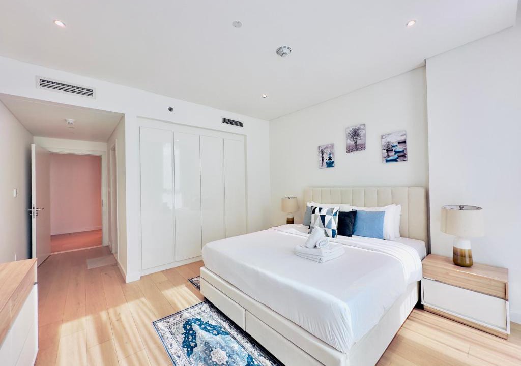 Saadiyat Cultural District Apartment | Azure Saadiyat 2BR plus Maids room with Views
