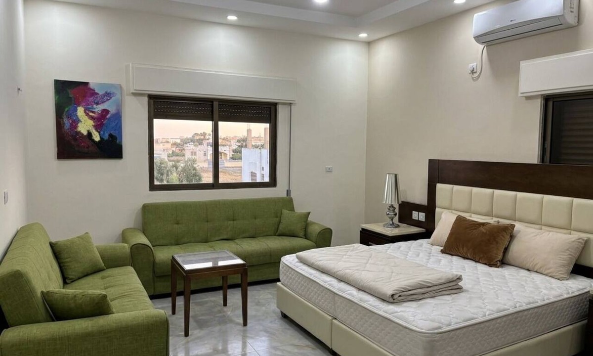 Karak Governorate Bed & Breakfast | Beautiful 4-bedroom bed & breakfast in charming الكرك