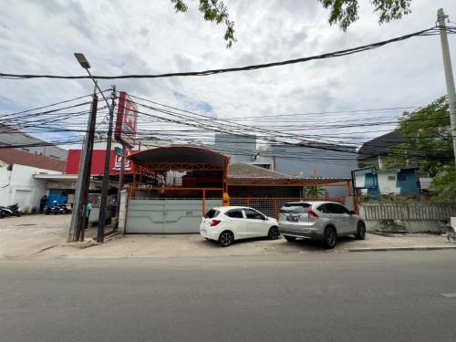 Old Jakarta Hostel | Beranda Istirahat Pluit