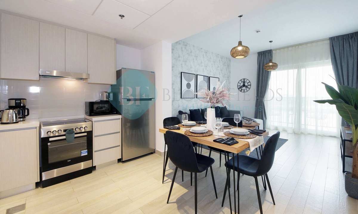 Abu Dhabi Apartment | Bloomfields 1BR Canal View in Water Edge