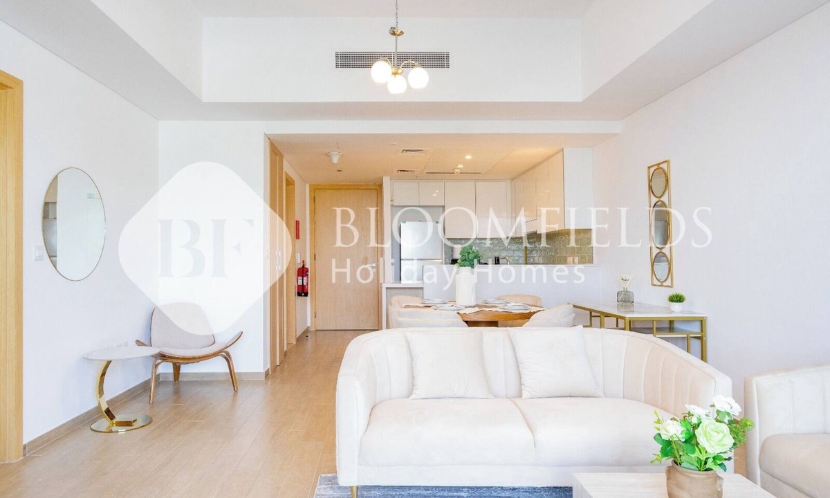 Abu Dhabi Apartment | Bloomfields 1BR Mayan with Beach Access