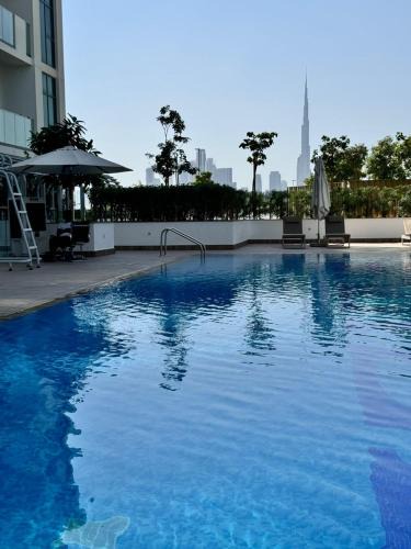 Jadaf Apartment | Burj Khalifa view modern 1BHK with balcony
