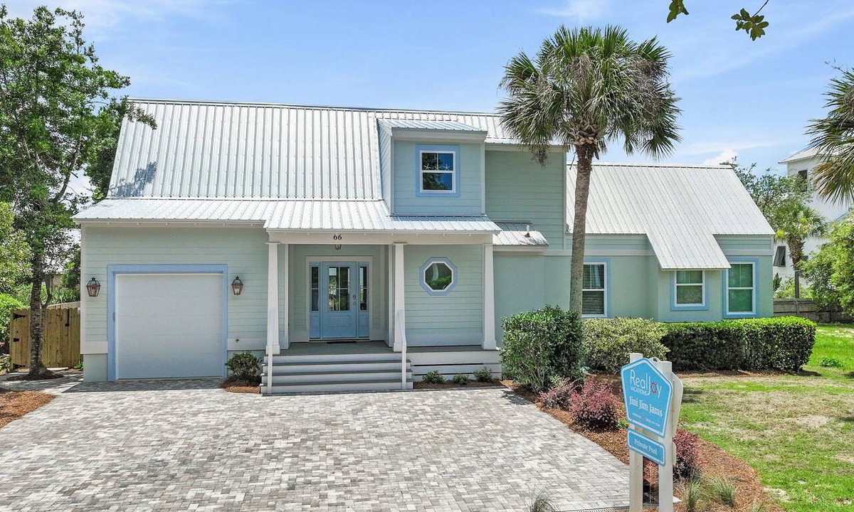 Gulfview Heights House | ☀️Charming 30A Home with Private Pool-Short Walk to Beach-Jini Jim Jams☀️