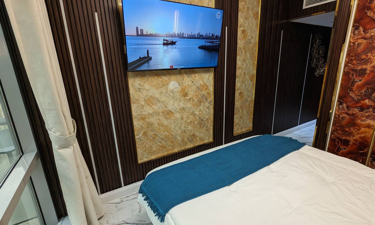 Ras Al Khaimah Apartment | Comfortable 2-bedroom vacation Apartment at Beachfront Marjan Island UAE Living