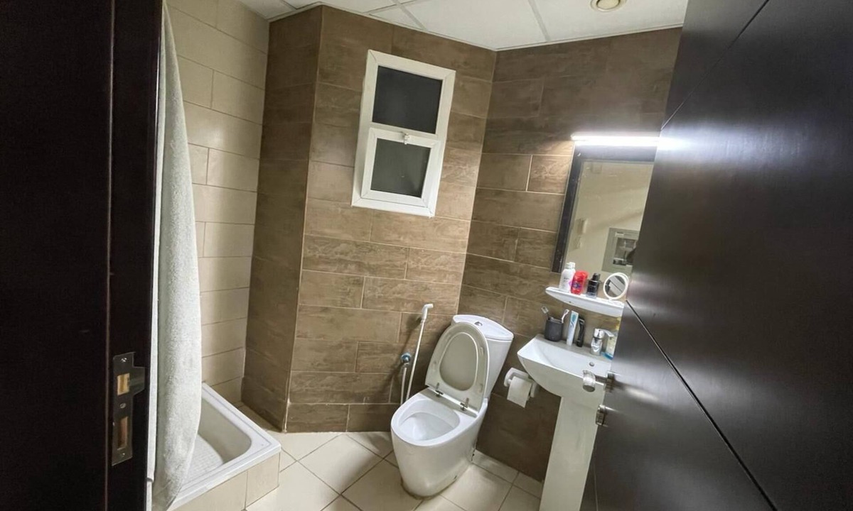 Al Jerf 2 Condo | Cozy 1-bedroom condo with WiFi, AC in lovely Ajman