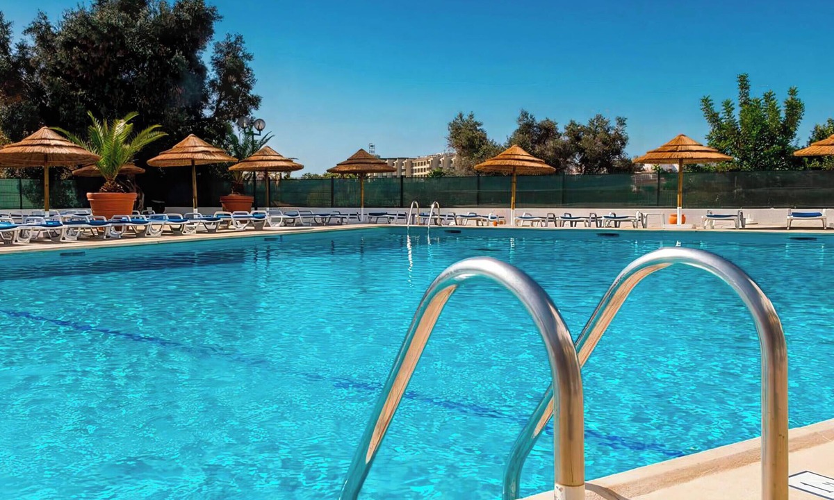 Correeira Apartment | Cozy apartment with sea view in Albufeira