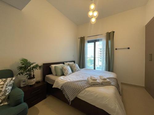 Dubai Apartment | Cozy & Bright Studio accessible to bus and Metro