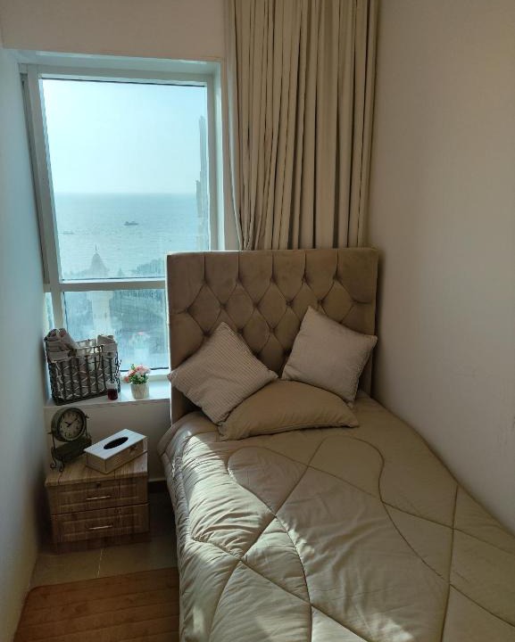 Ajman House | Cozy Small Private Room Sea View window - ROOM INSIDE APARTMENT