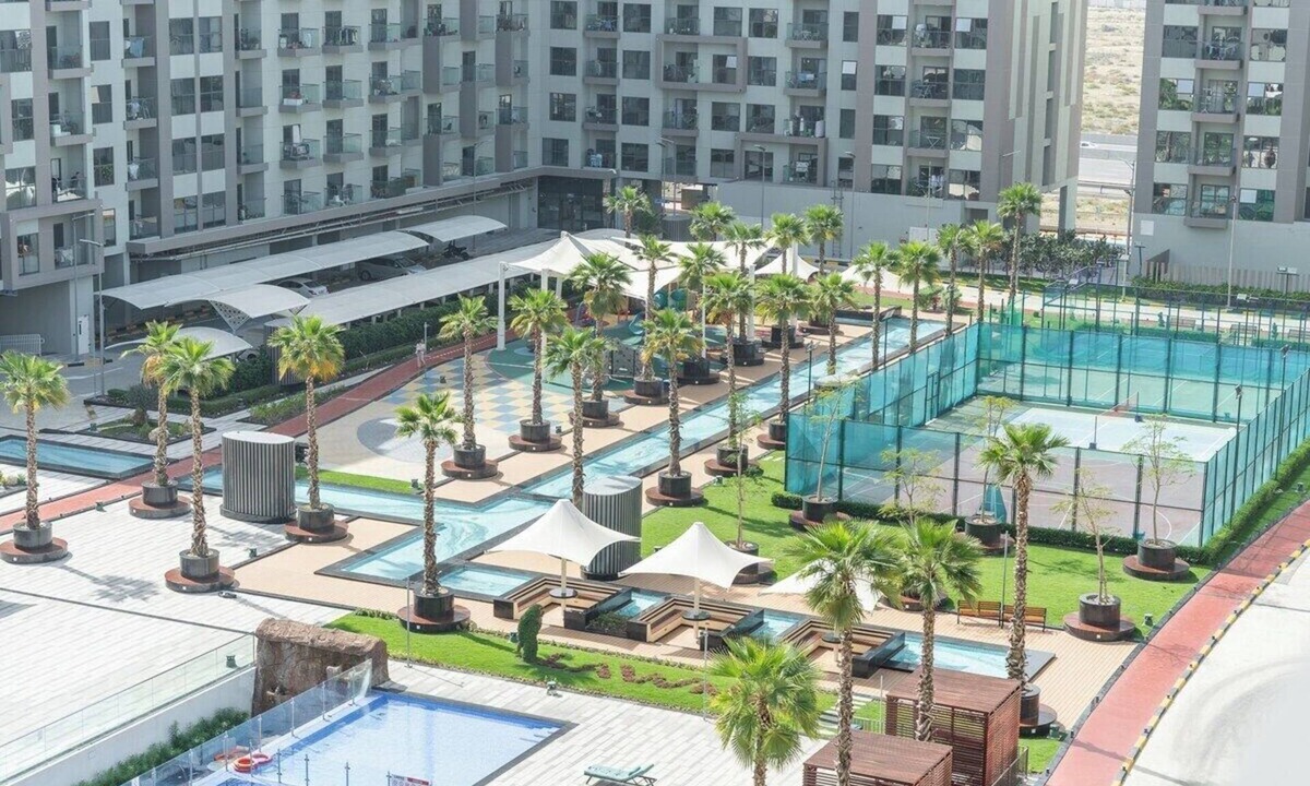 International City Apartment | Cozy Studio Apartment with Pool View in International City