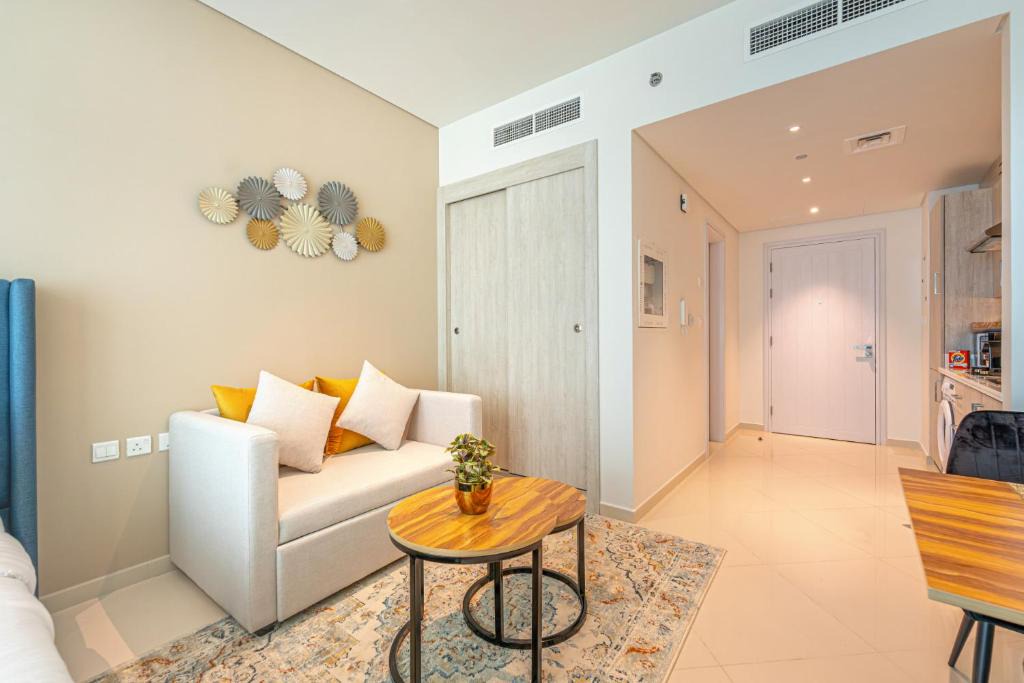 Palm Jumeirah Apartment | Cozy Studio in Seven Palm Residence, Palm Jumeirah