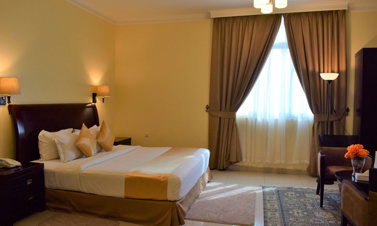 Ajman Hotel | Crown Palace Hotel Ajman