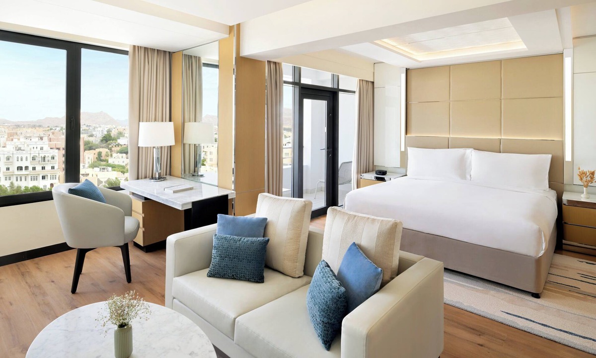 Qurm Hotel | Crowne Plaza Muscat by IHG