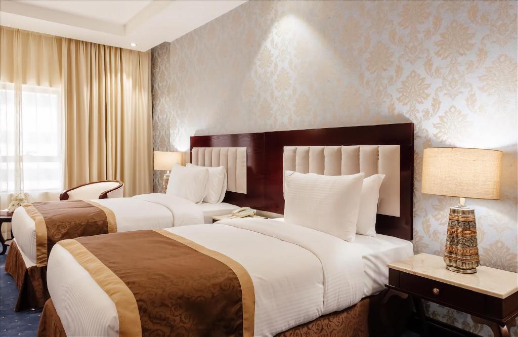 Al Majaz Hotel | Crystal Plaza Al Majaz Hotel