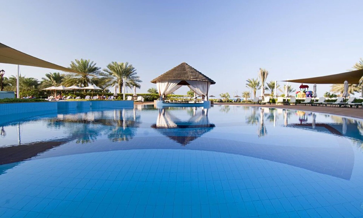 Jebel Dhanna Resort | Danat Jebel Dhanna Resort