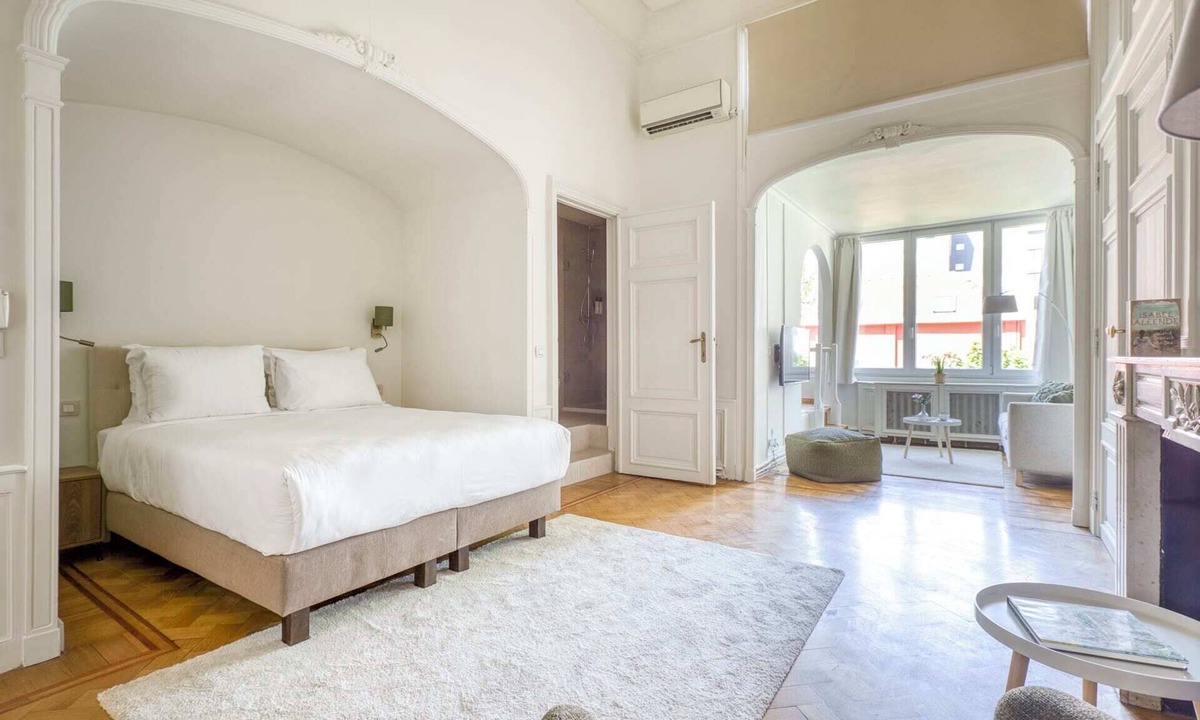 Upper Town Apartment | Deluxe Studio with Garden View Mas C-11
