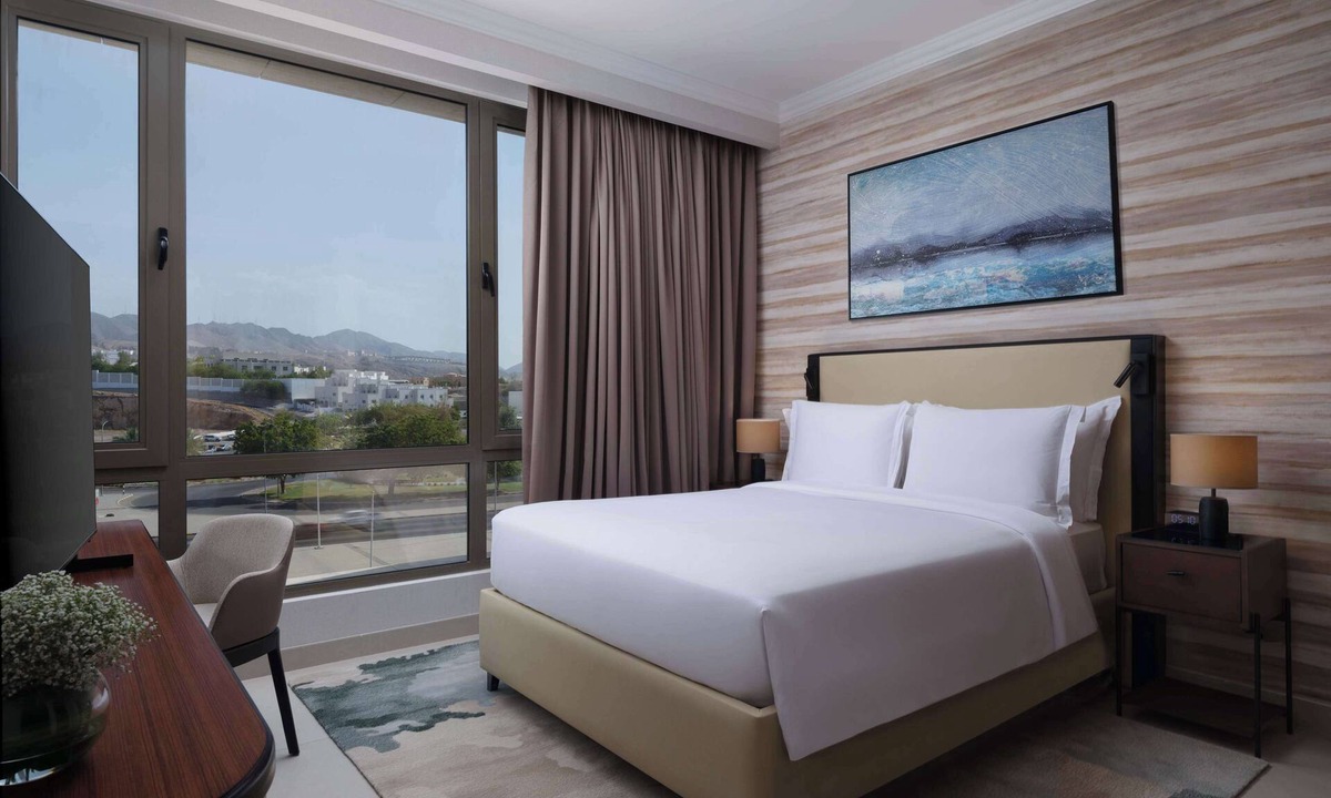 Muscat Hotel | DoubleTree by Hilton Muscat Qurum