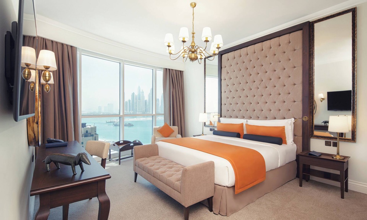 Palm Jumeirah Hotel | Dukes The Palm Dubai Hotel
