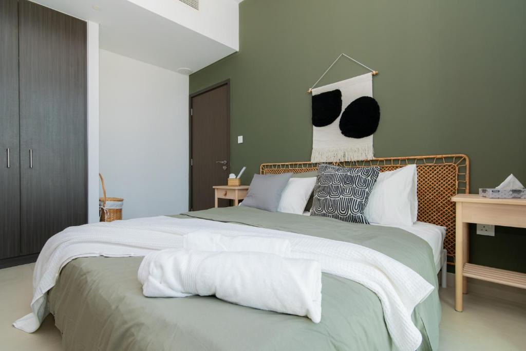 Bur Dubai Apartment | Elite Escape Holiday Home - 2 BHK Getaway with Dubai Mall Access - 1508