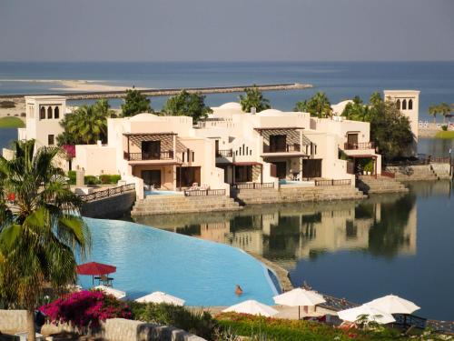 Ras Al Khaimah Villa | Exclusive 2BR Poolside Villa 5 Star Resort Escape