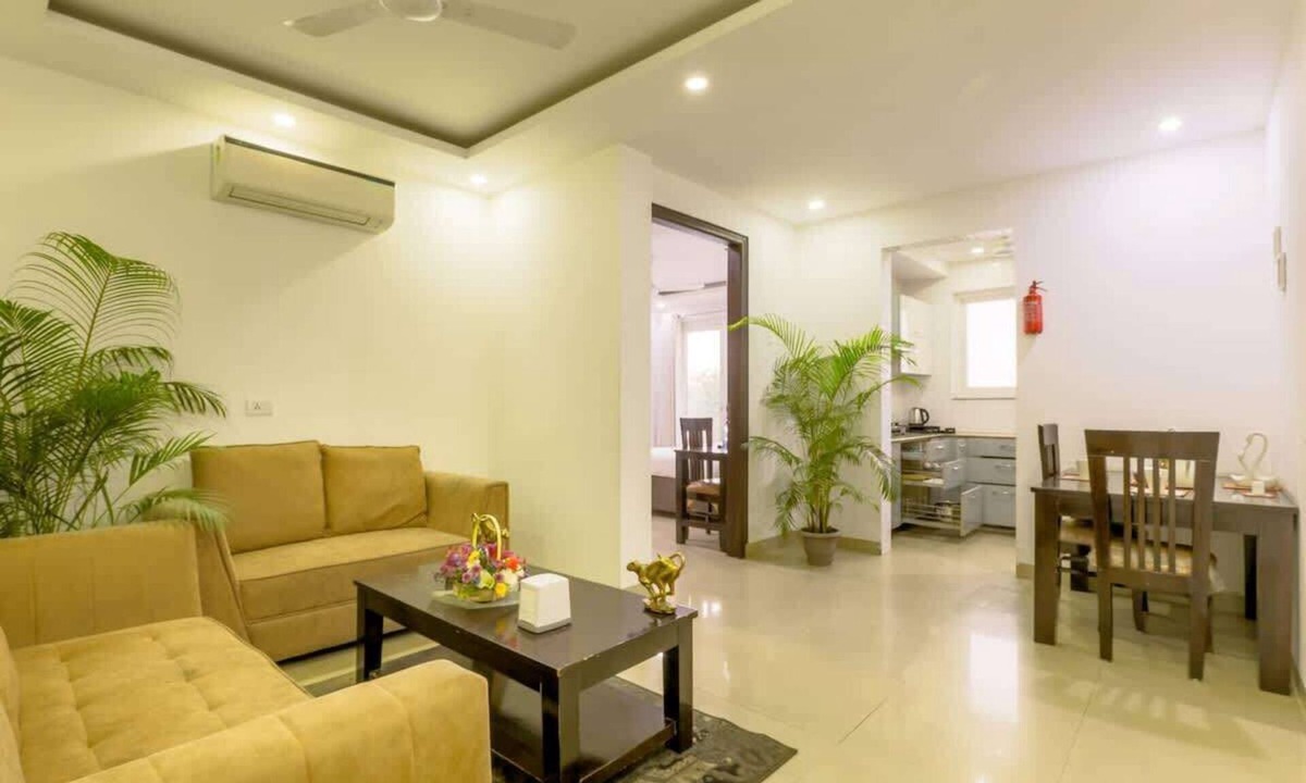 Sushant Lok Apartment | Executive suite! 2BR& Balcony
