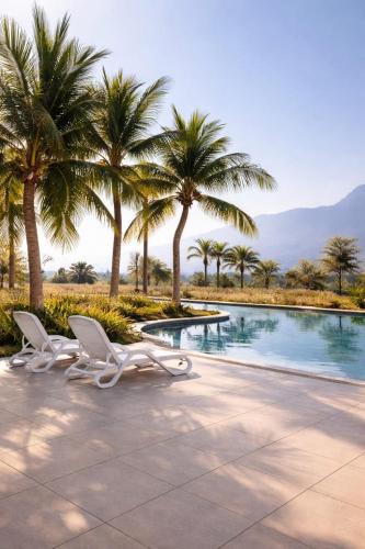 As Sifah Apartment | Family Floatie Flat with Pool & Workspace