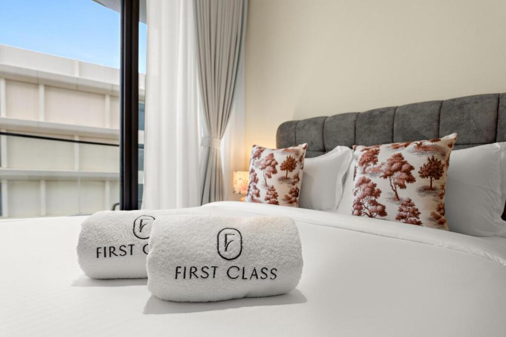 Mina Al Arab Apartment | FIRST CLASS Studio Beach Bliss & Luxury Living