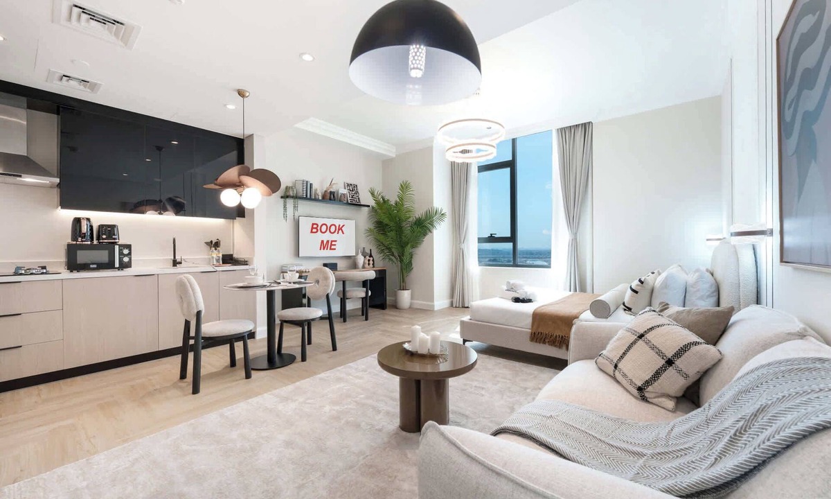 Business Bay Apartment | Free housekeeping visits during your stay - StayShort - Stunning Studio in Business Bay that Sleeps 2!