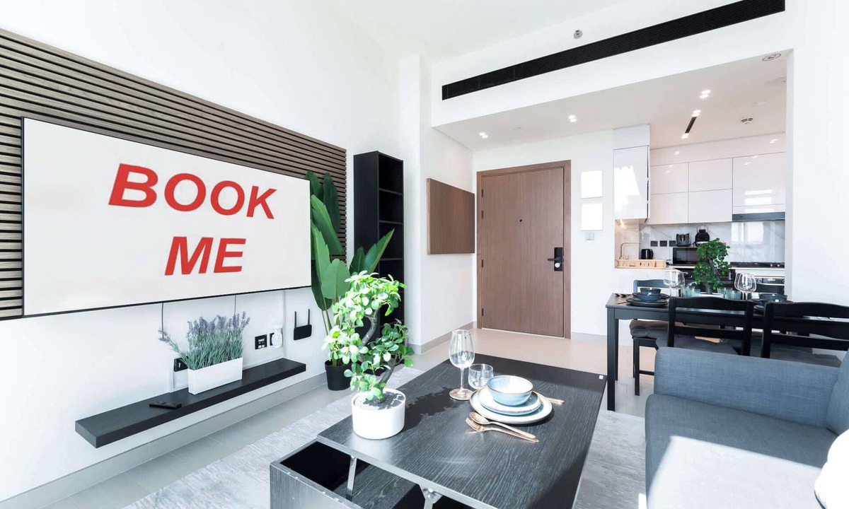 Jumeirah Village Circle Apartment | Free housekeeping visits during your stay - StayShort - 1 Bed in Jumeirah Village Circle for 4 in a Great Location!
