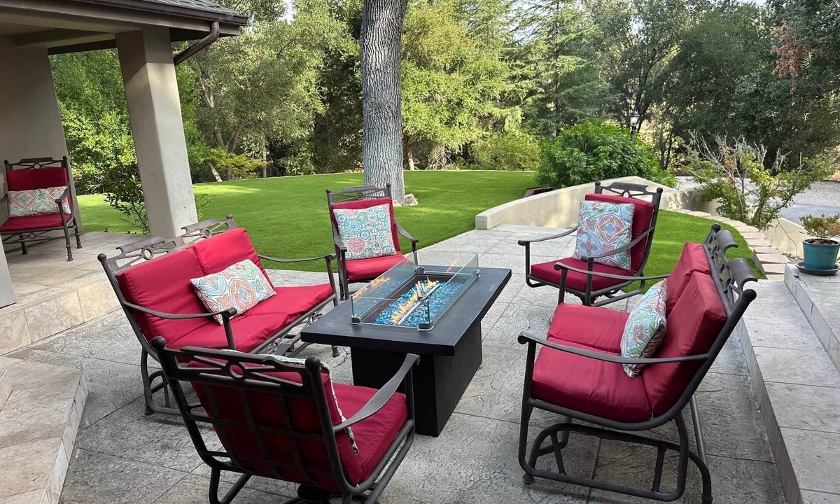 Templeton House | Frontier Oaks: Spacious Templeton Retreat