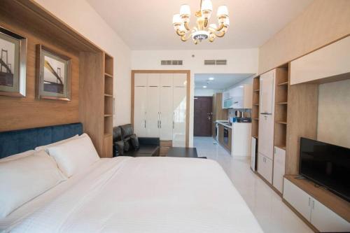 Al Barsha Apartment | Fully Furnished Studio Ready to Move-in