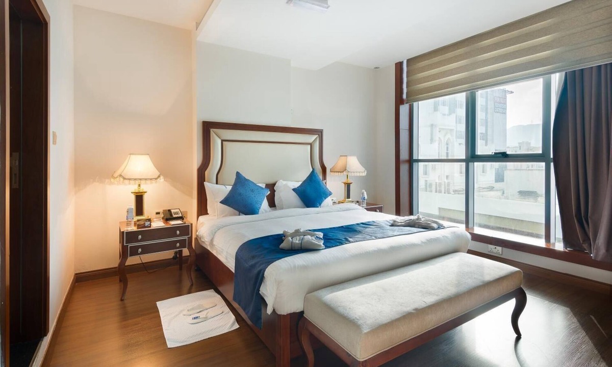 Muscat Hotel | Golden Tulip Headington Ruwi