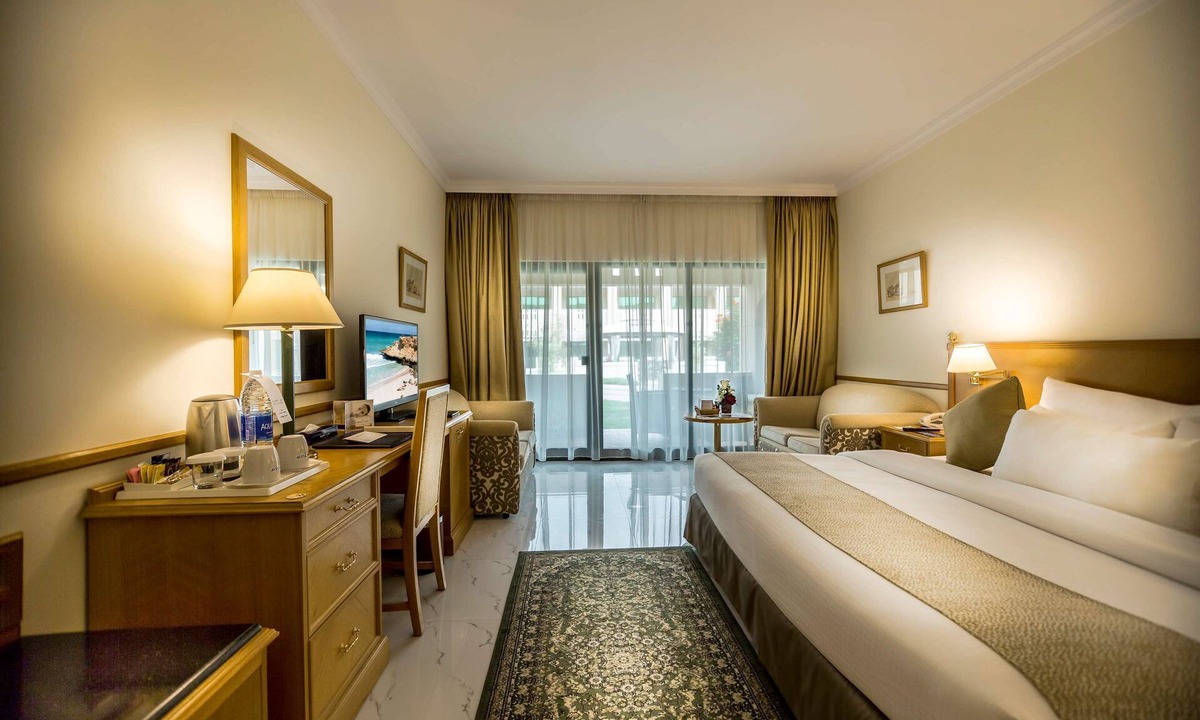 Nizwa Hotel | Golden Tulip Nizwa Hotel