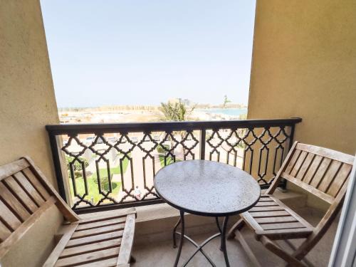 Bab Al Bahr Apartment | Hala Holiday Homes- Bab Al Bahr Residence, Al Marjan Island