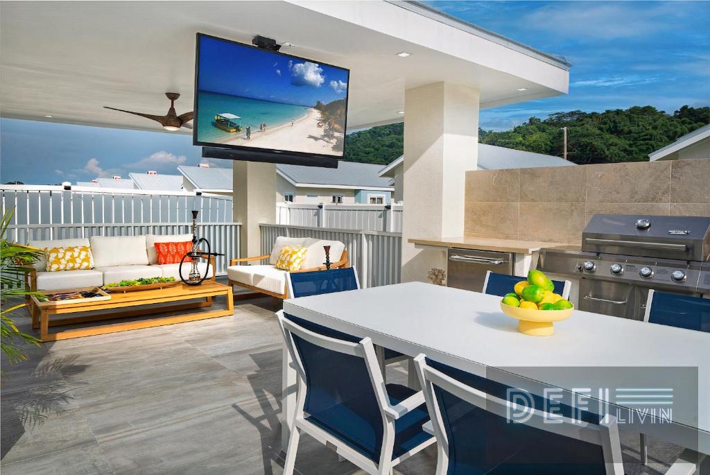Lucea Villa | Hangloose