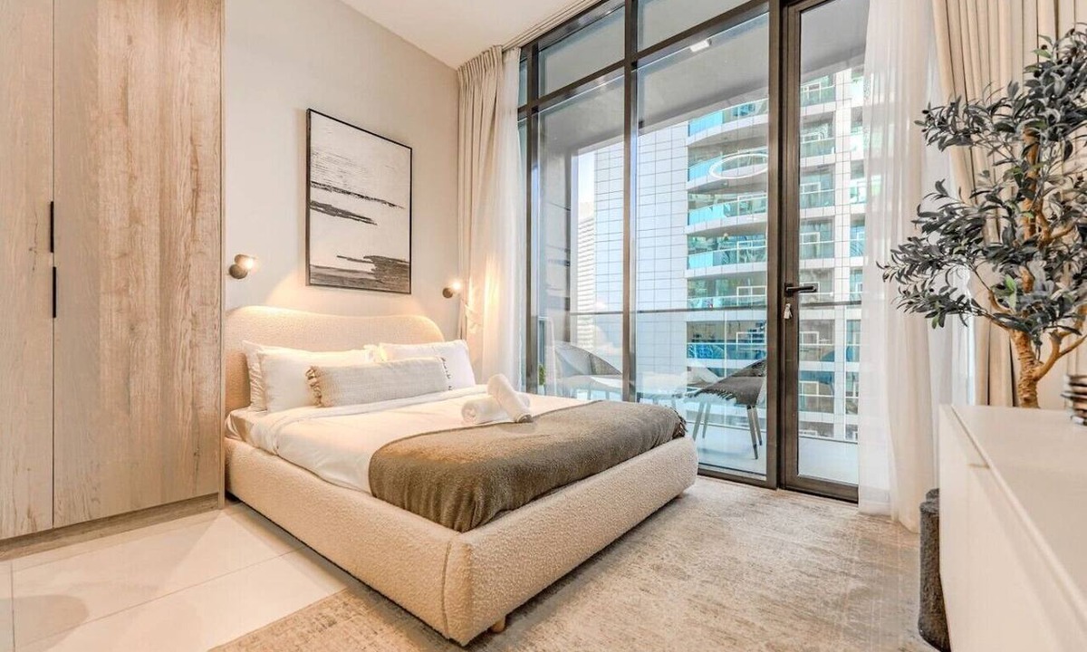 Dubai Sports City Apartment | HAVN - Studio in Amal Tower, Dubai Sports City