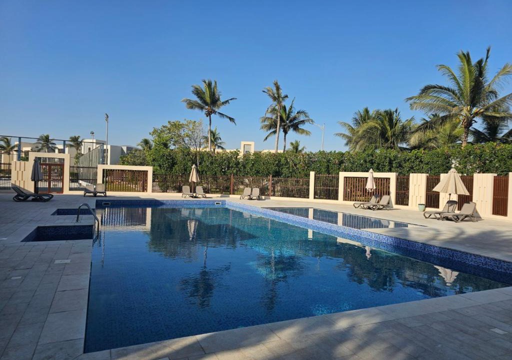 Salalah Apartment | Hawana Salalah - Cozy 1BHK with Outdoor Pool هوانا صلالة - شقة مع مسبح خارجي