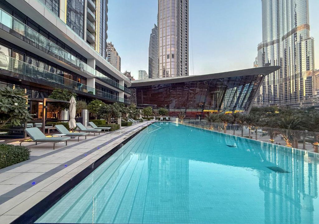 Downtown Dubai Apartment | Hermes-Style 2BR, Full Burj Khalifa View - Infinity Pool - Full Fountain View