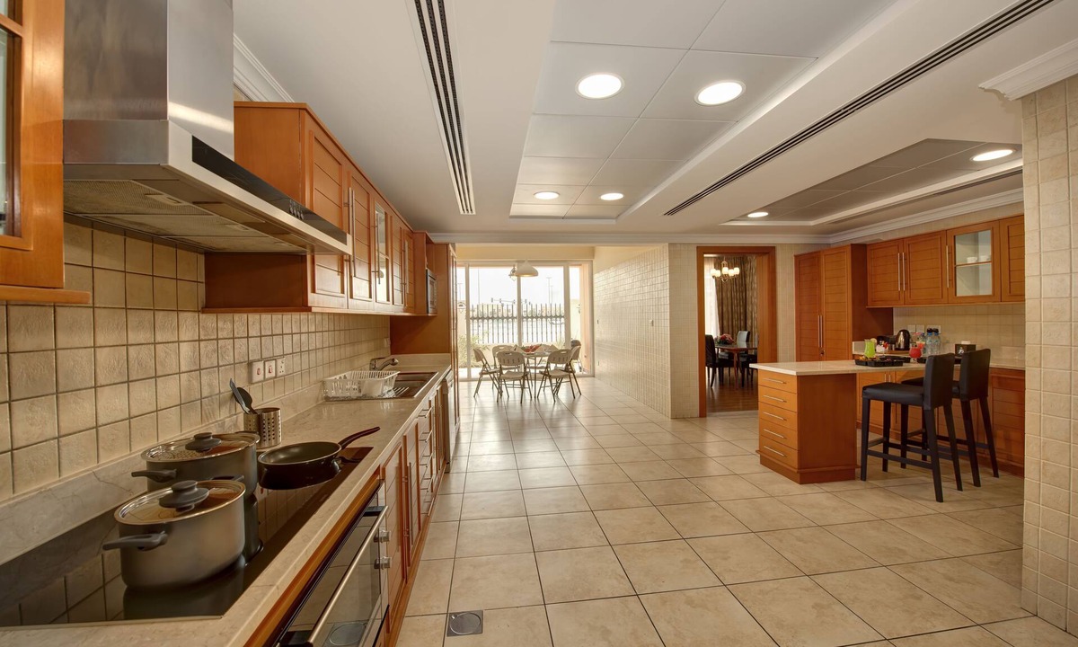 Al Barsha 2 Villa | J5 Villas Holiday Homes - Barsha Gardens