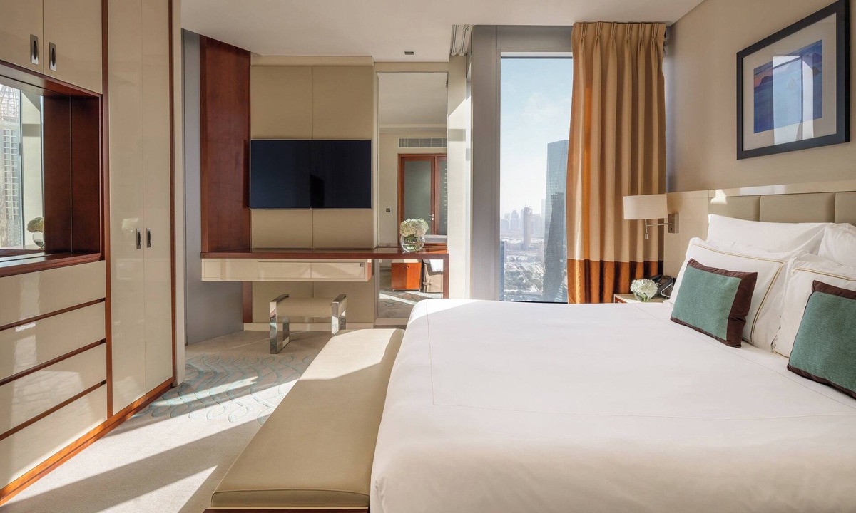 Trade Center Hotel | Jumeirah Emirates Towers Dubai