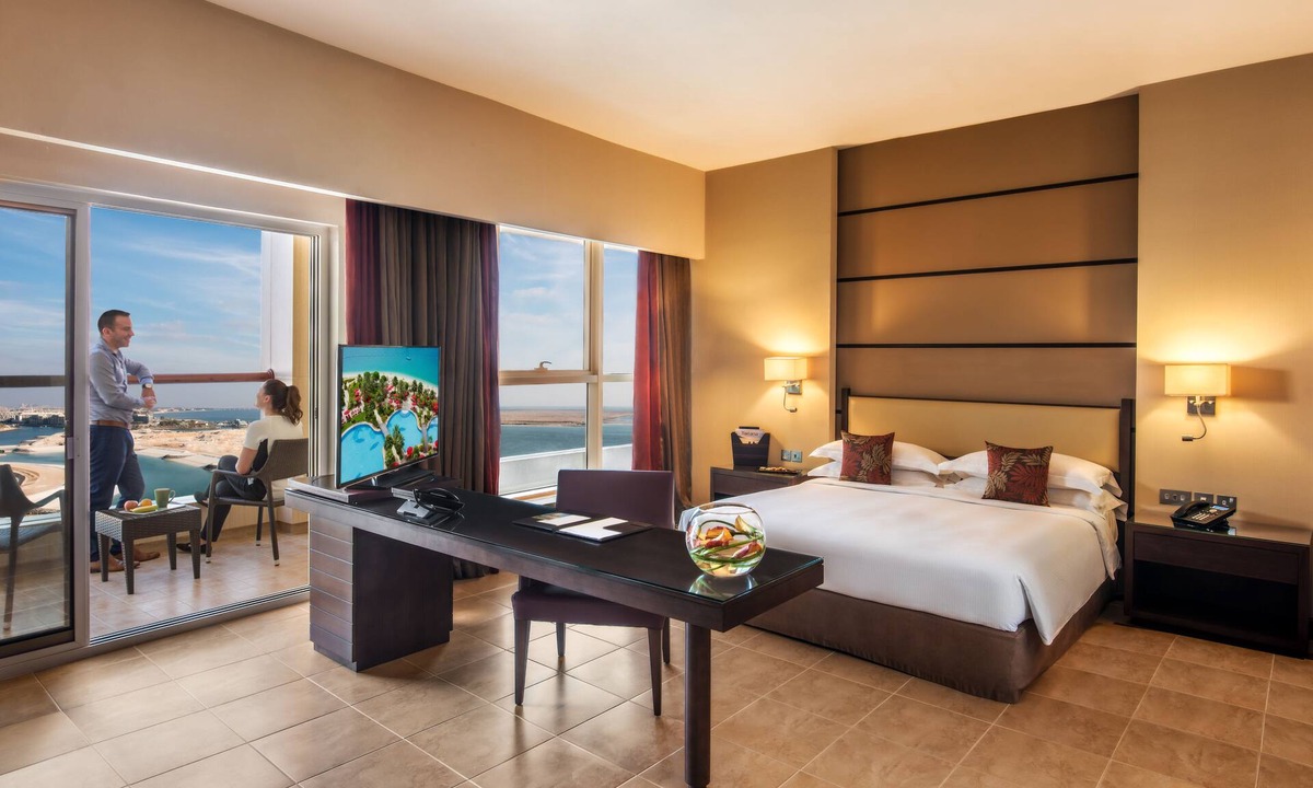 Abu Dhabi Hotel | Khalidiya Palace Rayhaan by Rotana